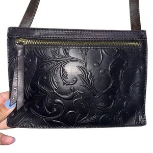 Tignanello Mojave Belt Bag, Dark Eggplant Purple *** RFID-Protected ***, NWOT